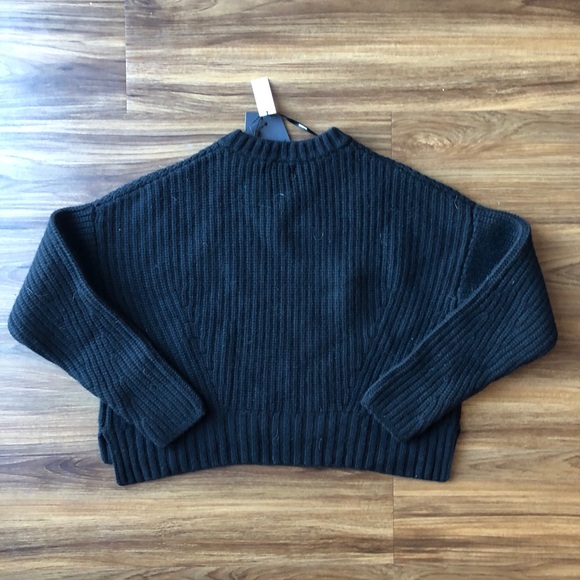 NWT Naadam Cashmere Cable Knit Crop Sweater - Picture 3 of 6